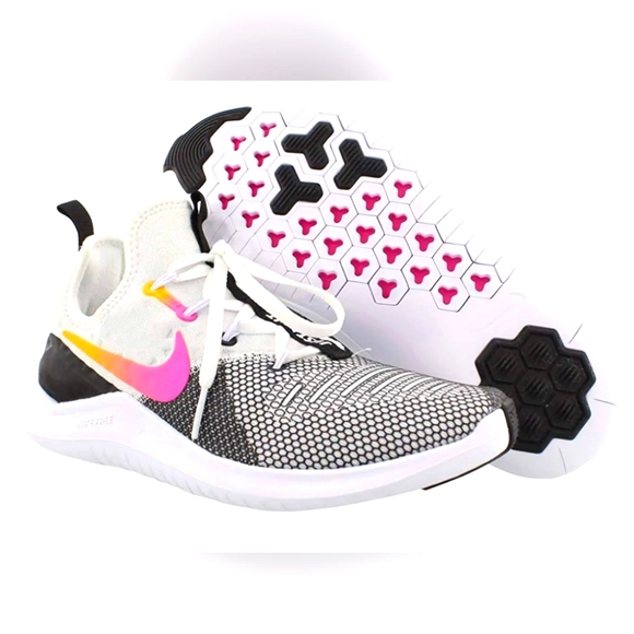 WMNS Free TR 8 942888 008 - Picture 2 of 4